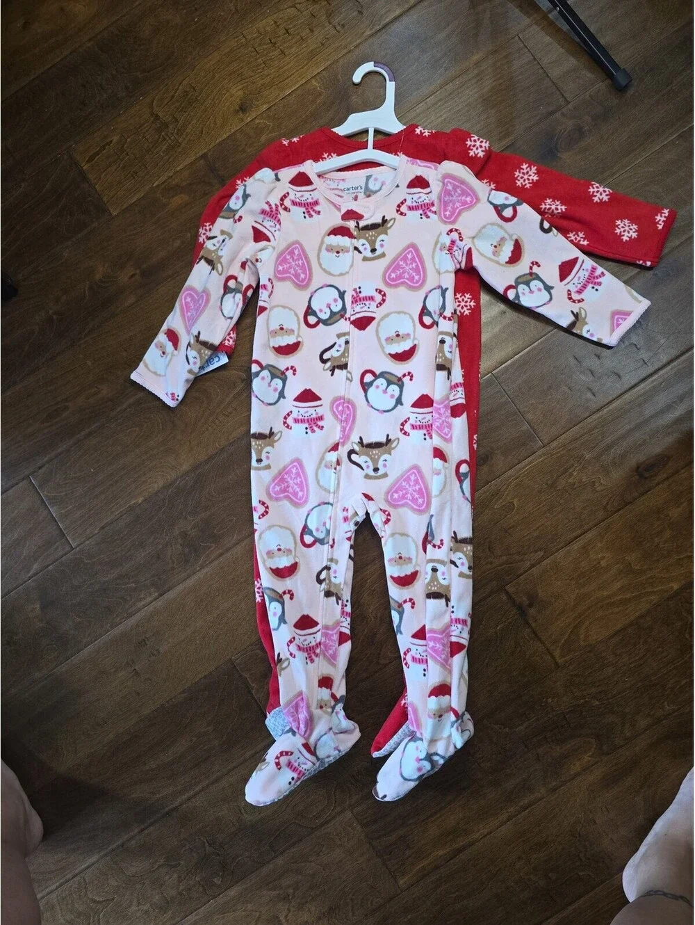 3t brand new christmas pajamas from carter's item 218G8